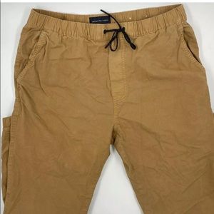 American Eagle men’s joggers size medium